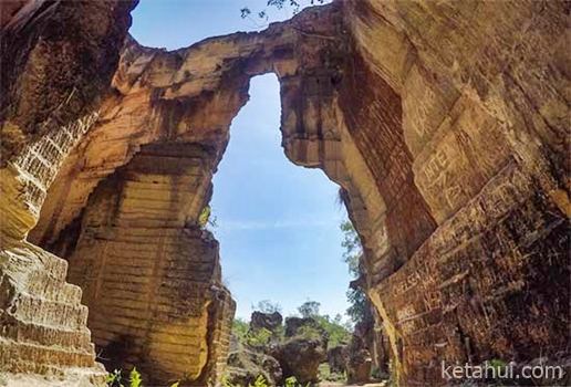 Bukit Kapur Aermata Arosbaya